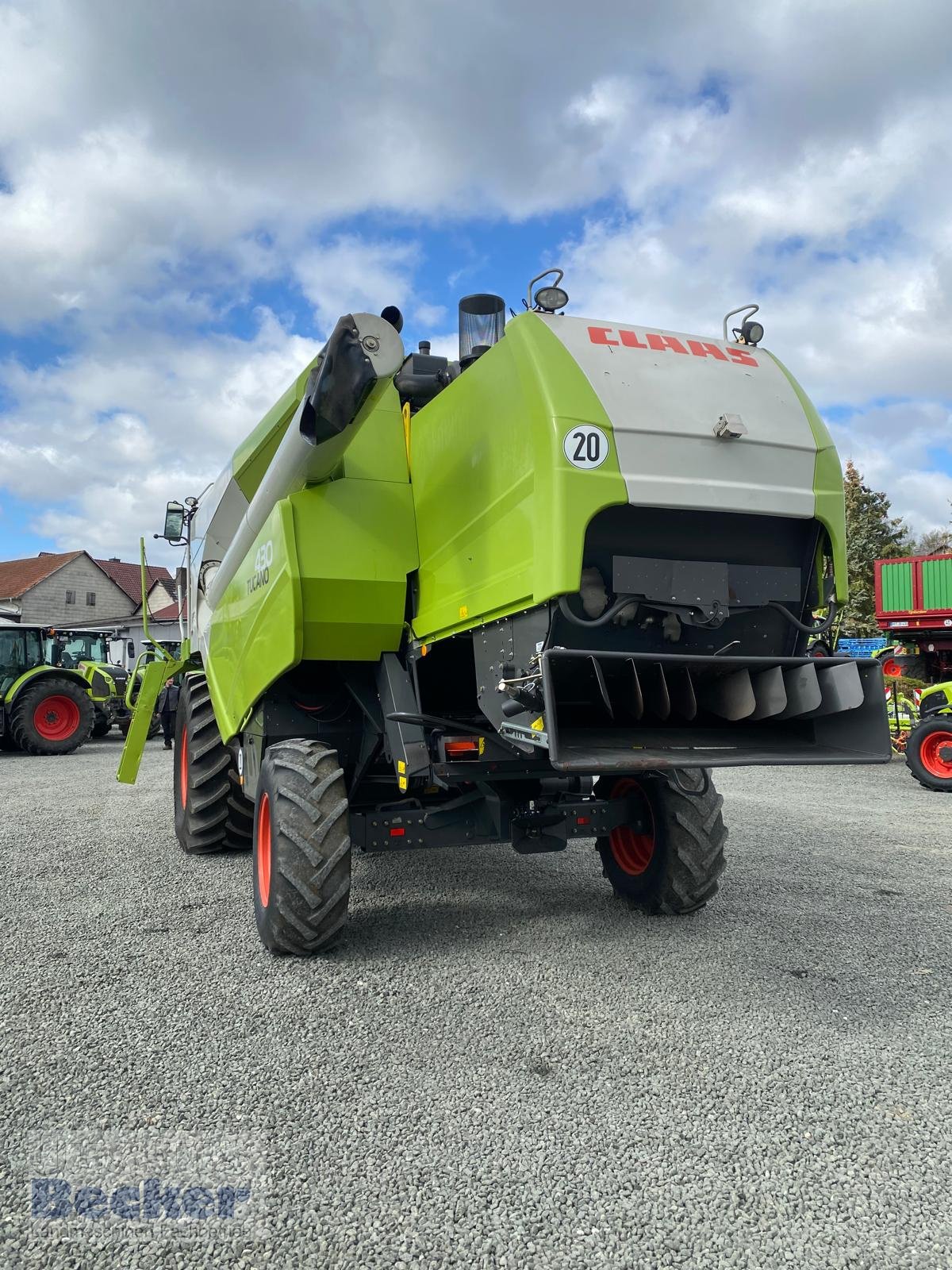 Mähdrescher of the type CLAAS Tucano 430, Gebrauchtmaschine in Weimar-Niederwalgern (Picture 10)