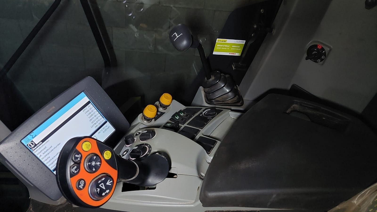 Mähdrescher des Typs CLAAS Tucano 430, Gebrauchtmaschine in Grund (Bild 7)