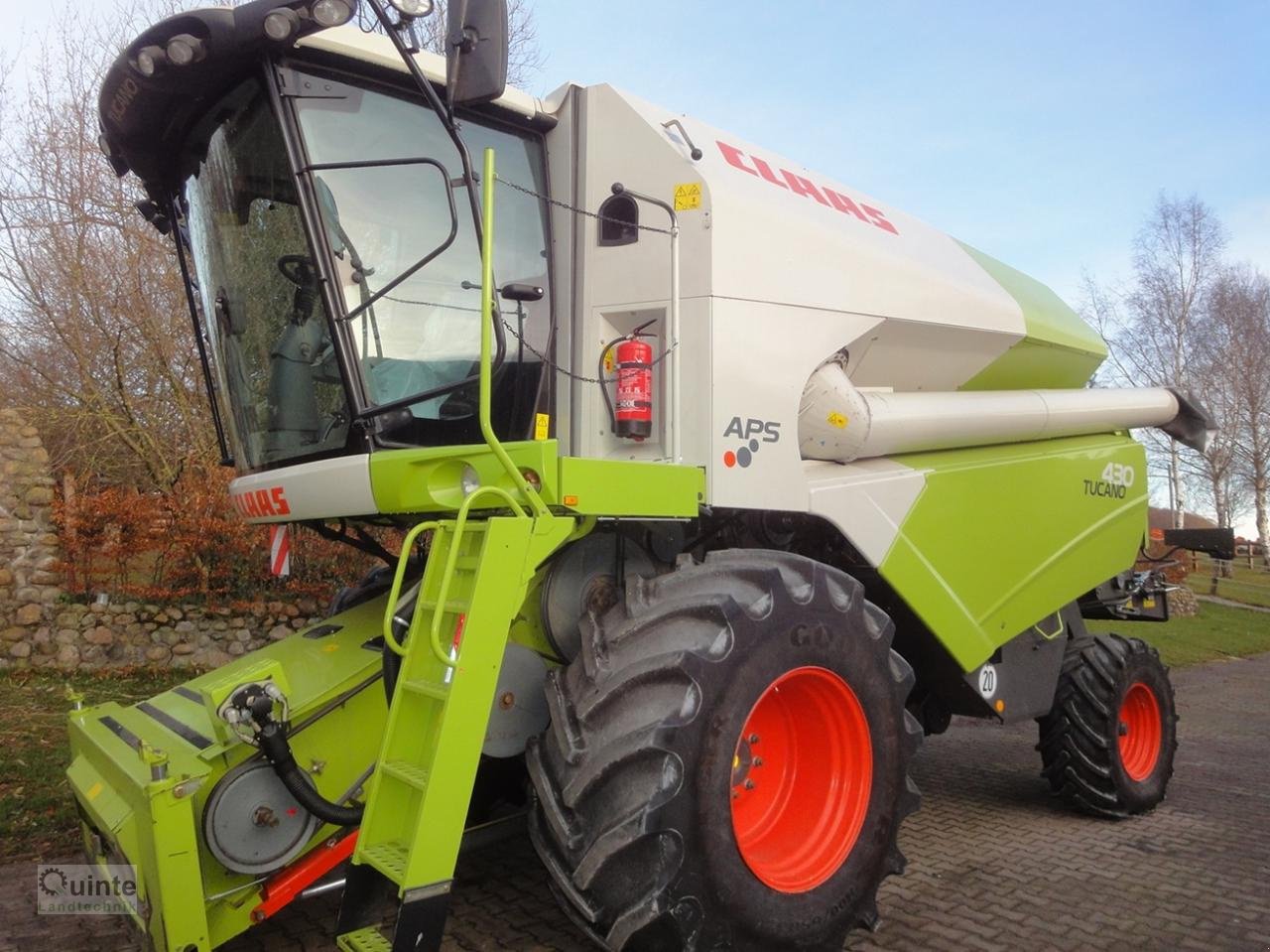 Mähdrescher of the type CLAAS Tucano 430, Gebrauchtmaschine in Lichtenau-Kleinenberg (Picture 1)