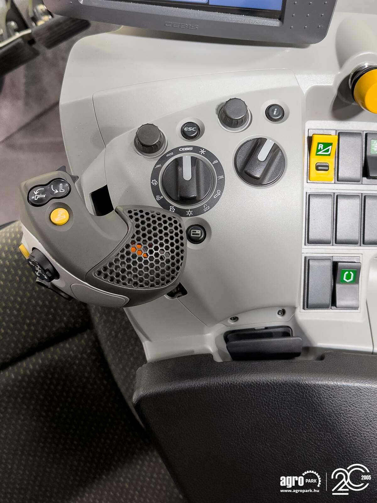 Mähdrescher typu CLAAS Tucano 440 APS, Gebrauchtmaschine v Csengele (Obrázek 16)