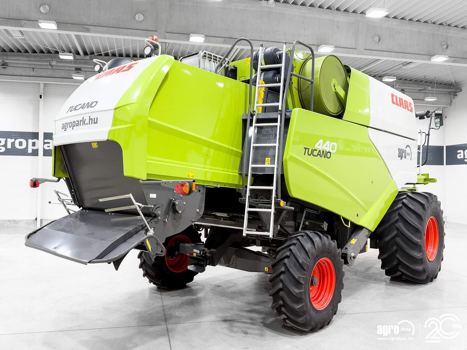 Mähdrescher typu CLAAS Tucano 440 APS, Gebrauchtmaschine v Csengele (Obrázek 4)