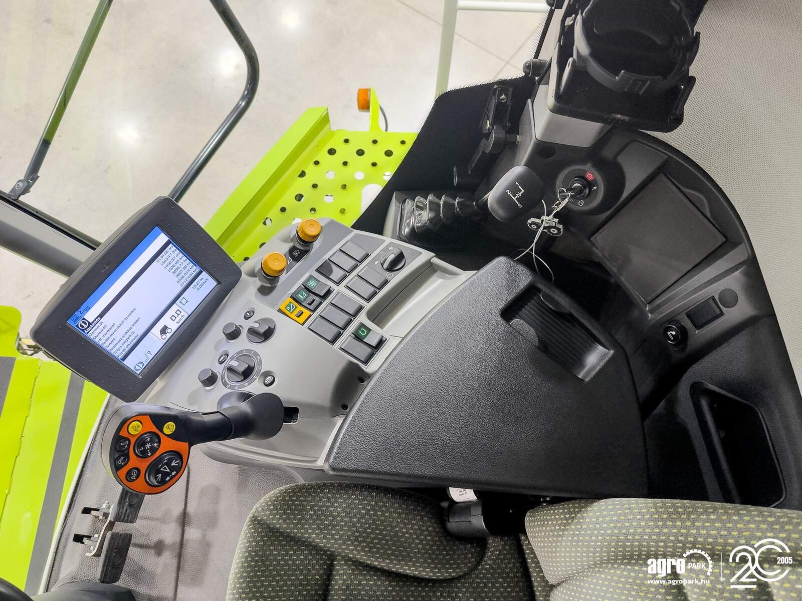 Mähdrescher typu CLAAS Tucano 440 APS, Gebrauchtmaschine v Csengele (Obrázek 14)