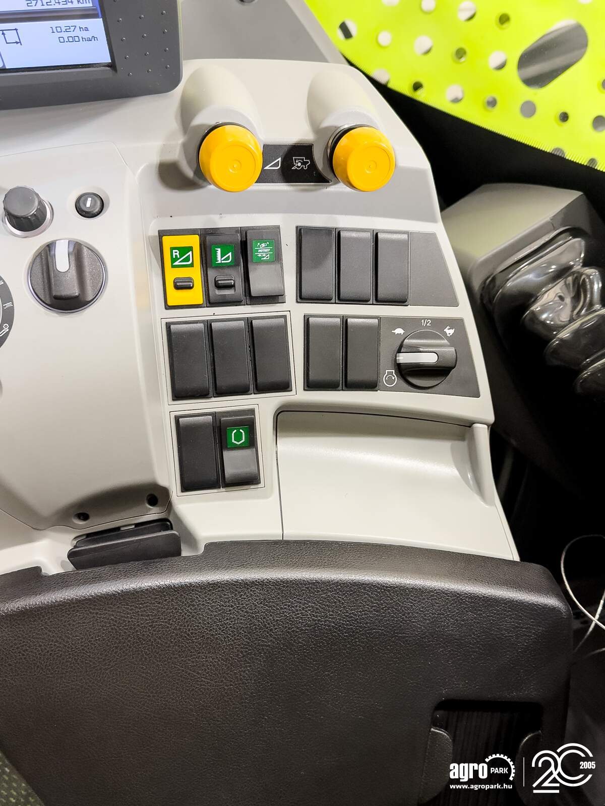 Mähdrescher typu CLAAS Tucano 440 APS, Gebrauchtmaschine v Csengele (Obrázek 17)