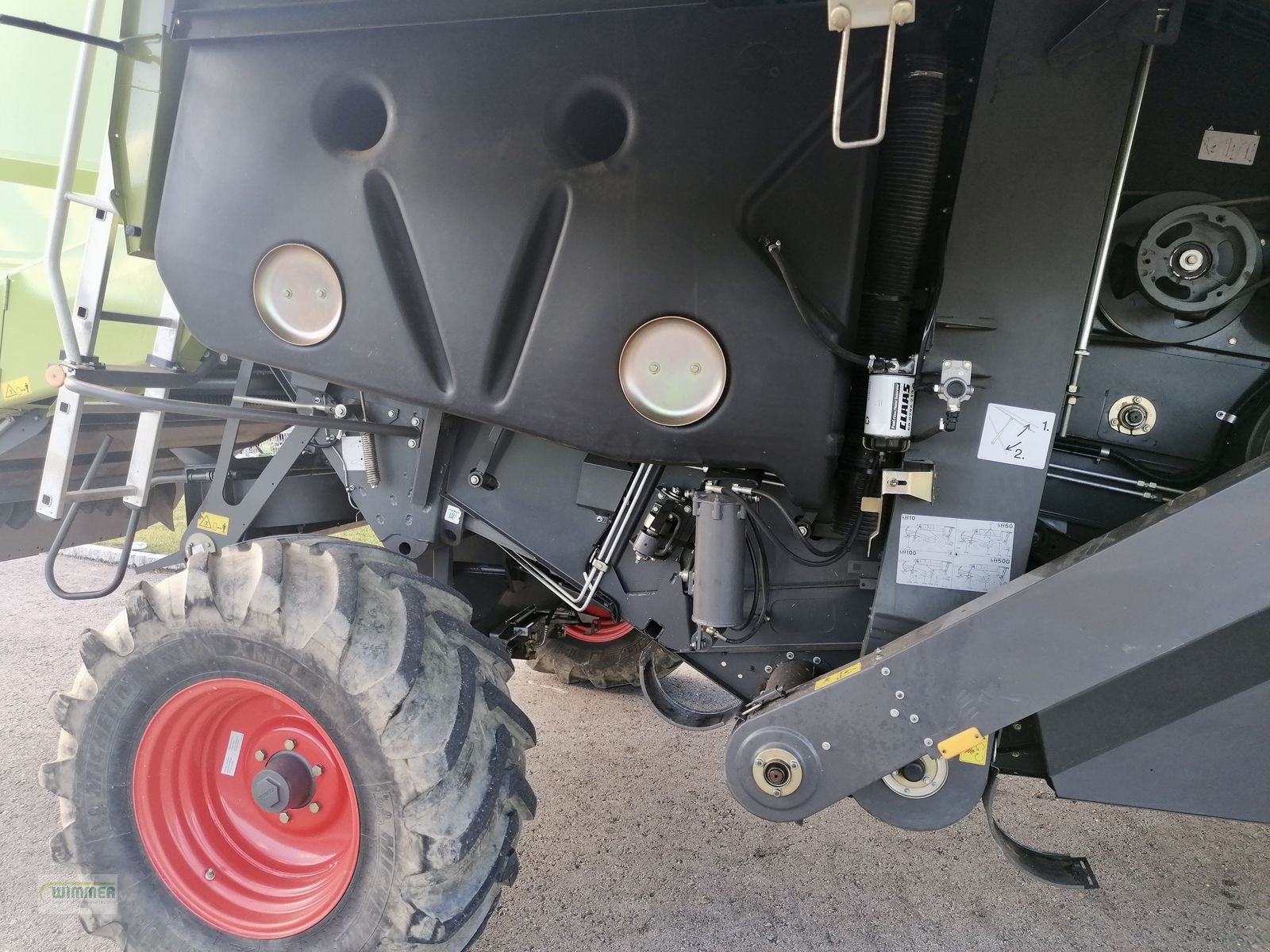 Mähdrescher des Typs CLAAS TUCANO 440 - (gebrauchter TUCANO 400), Gebrauchtmaschine in Kematen (Bild 14)