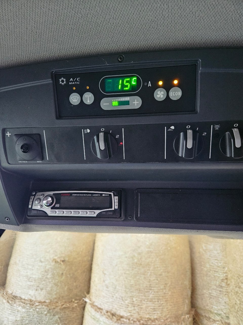 Mähdrescher of the type CLAAS TUCANO 450, Gebrauchtmaschine in MANDRES-SUR-VAIR (Picture 9)