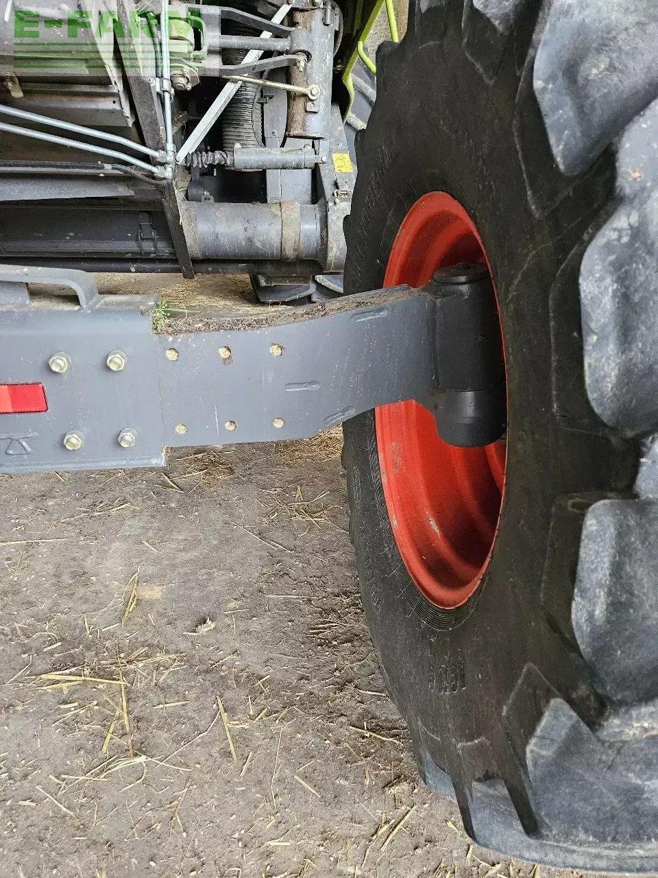 Mähdrescher typu CLAAS tucano 450, Gebrauchtmaschine v CHAUVONCOURT (Obrázek 11)