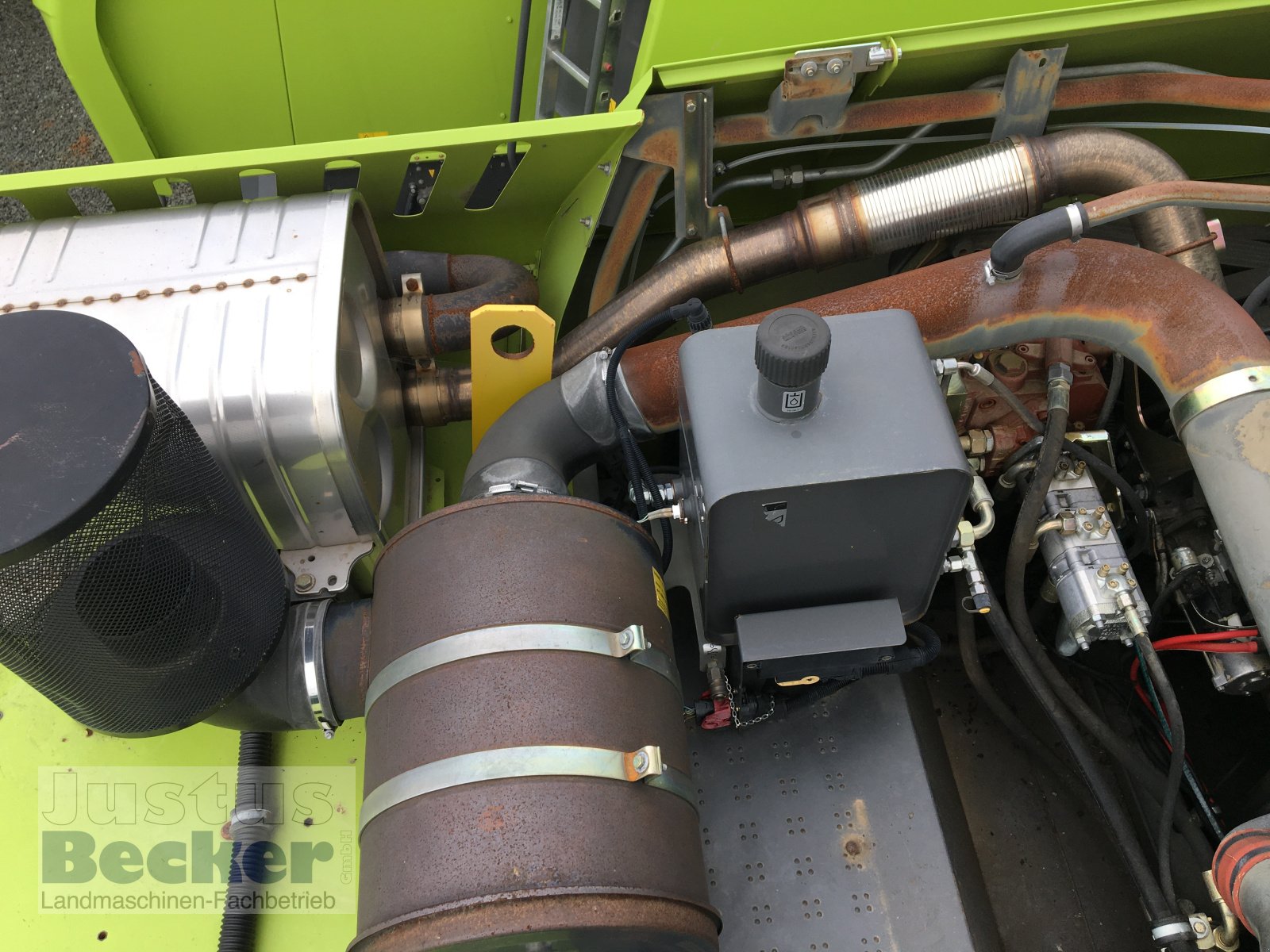 Mähdrescher типа CLAAS Tucano 470 4-Trac-Allrad, Gebrauchtmaschine в Weimar-Niederwalgern (Фотография 26)