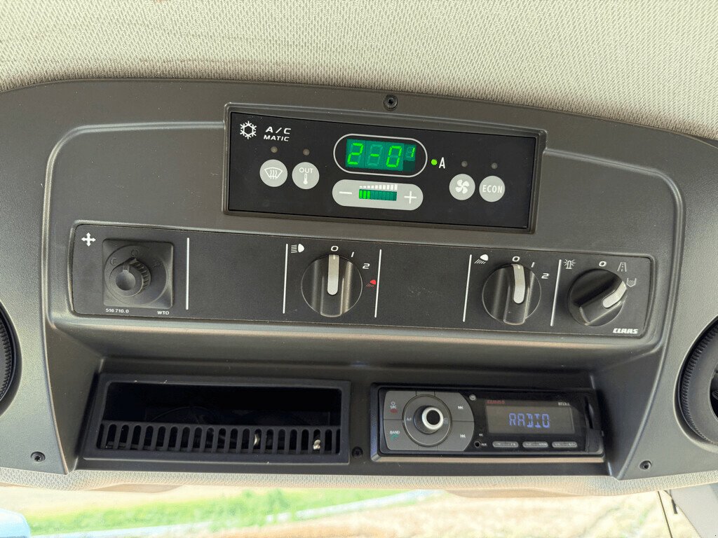 Mähdrescher of the type CLAAS TUCANO 470 T4, Gebrauchtmaschine in LAIGNES (Picture 11)