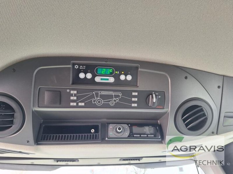 Mähdrescher des Typs CLAAS TUCANO 560 MONTANA, Gebrauchtmaschine in Warburg (Bild 9)