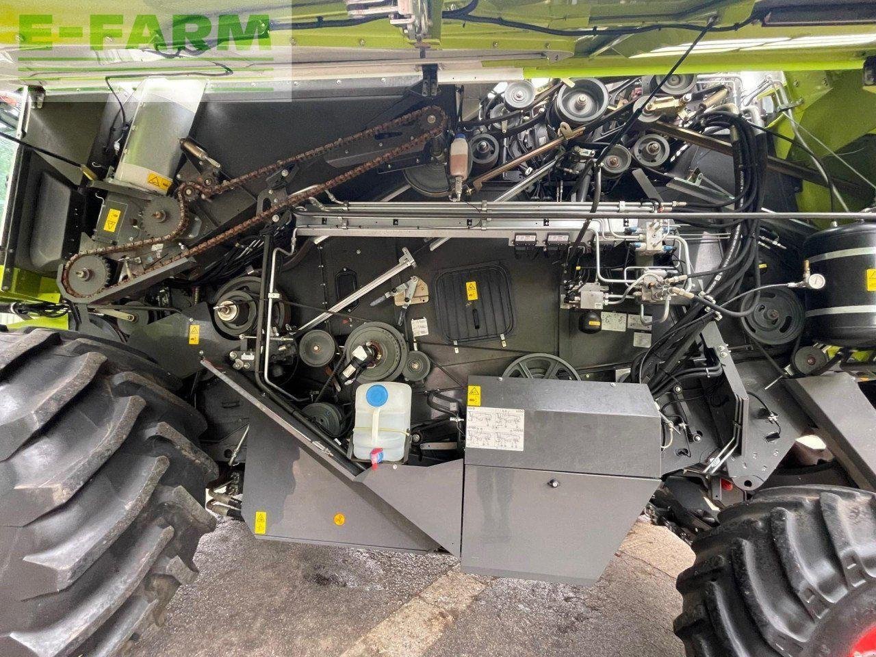 Mähdrescher του τύπου CLAAS TUCANO 580, Gebrauchtmaschine σε PETWORTH (Φωτογραφία 12)