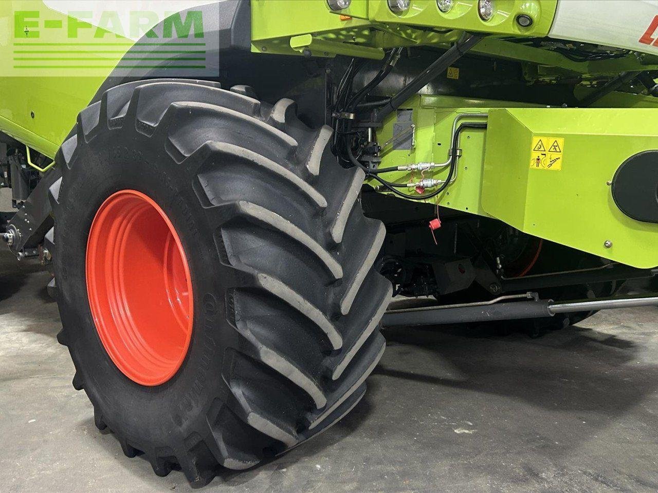 Mähdrescher Türe ait CLAAS USED 2012 LEXION 650 C/W V750 VARIO CUTTERBAR, Gebrauchtmaschine içinde WILBERFOSS, YORK (resim 3)