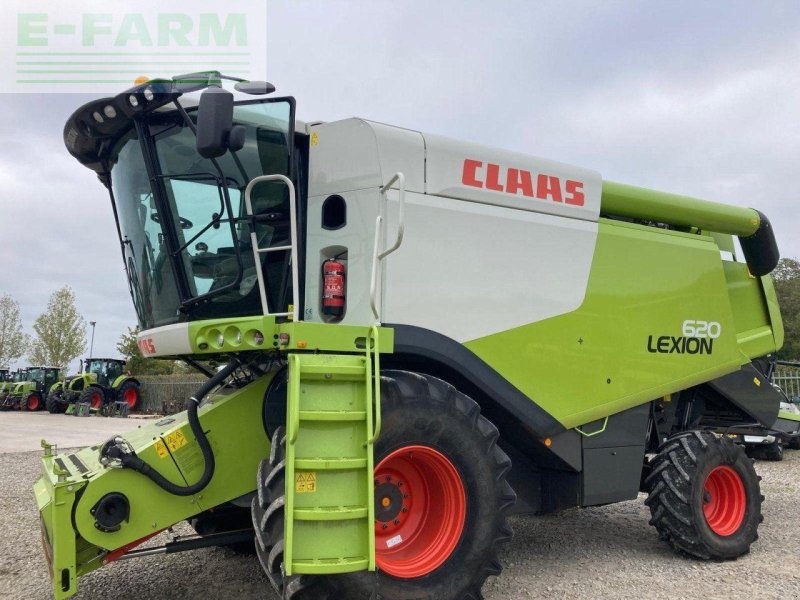 Mähdrescher of the type CLAAS USED 2015 LEXION 620, Gebrauchtmaschine in CIRENCESTER (Picture 1)