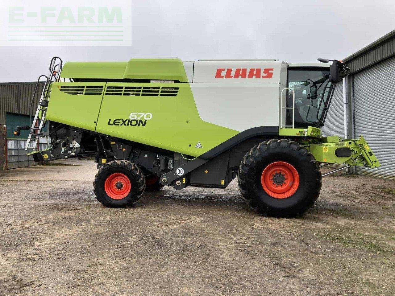 Mähdrescher типа CLAAS USED LEXION 670 M, Gebrauchtmaschine в MICHELDEVER, WINCHESTER (Фотография 19)