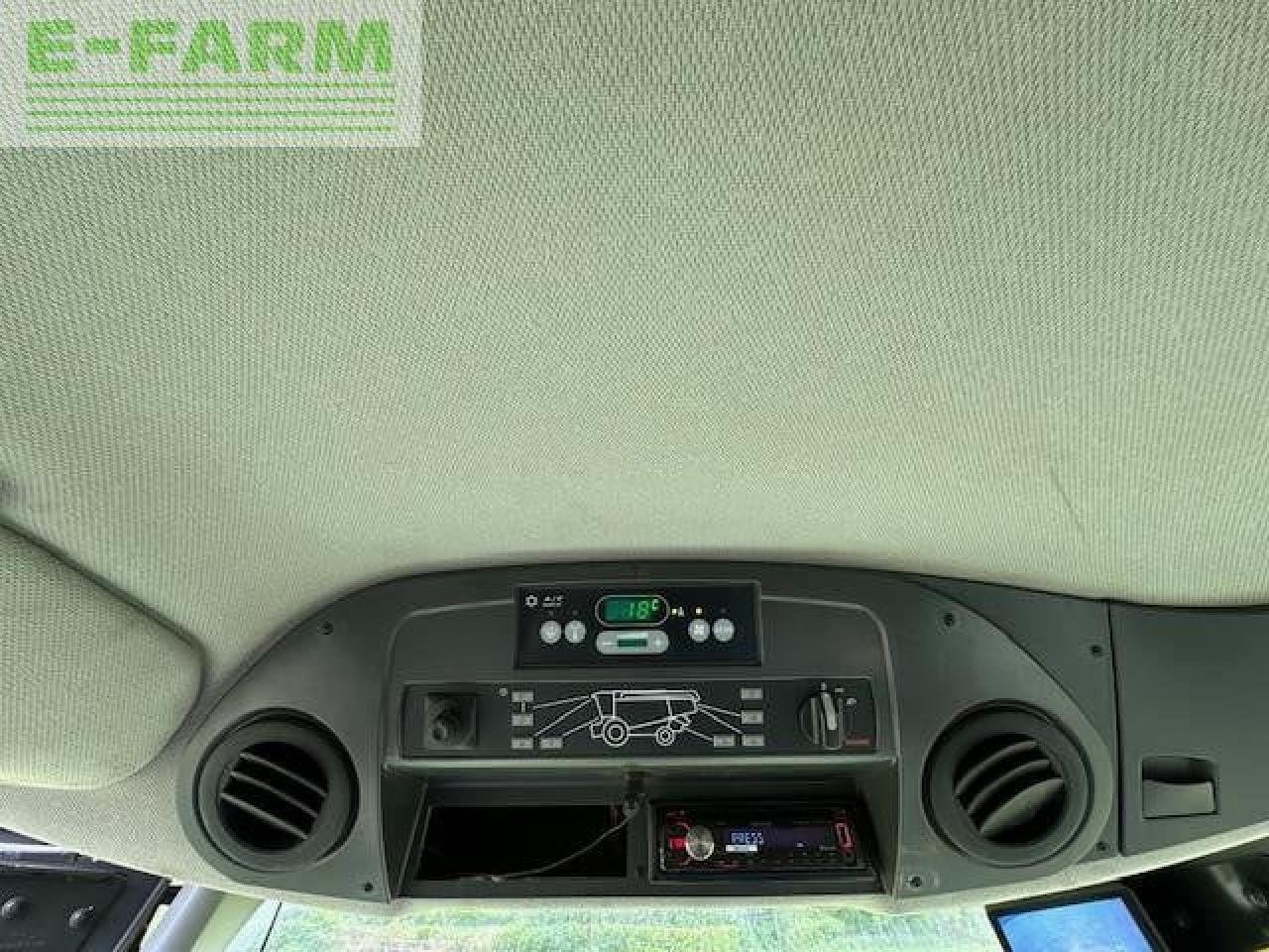 Mähdrescher of the type CLAAS USED LEXION 760 TT, Gebrauchtmaschine in LUTON (Picture 10)