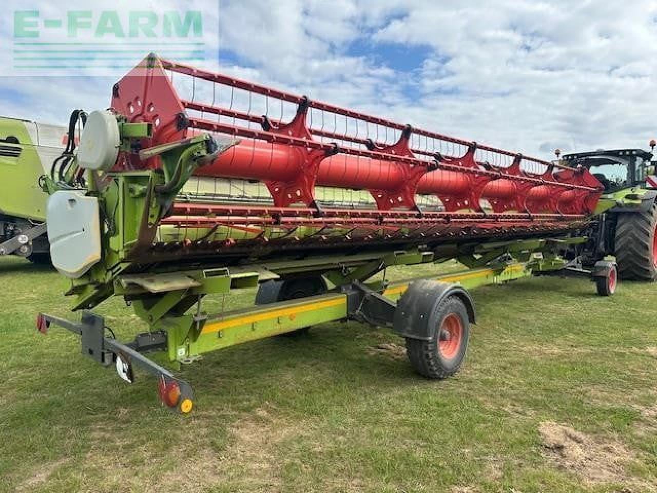 Mähdrescher of the type CLAAS USED LEXION 760 TT, Gebrauchtmaschine in LUTON (Picture 14)
