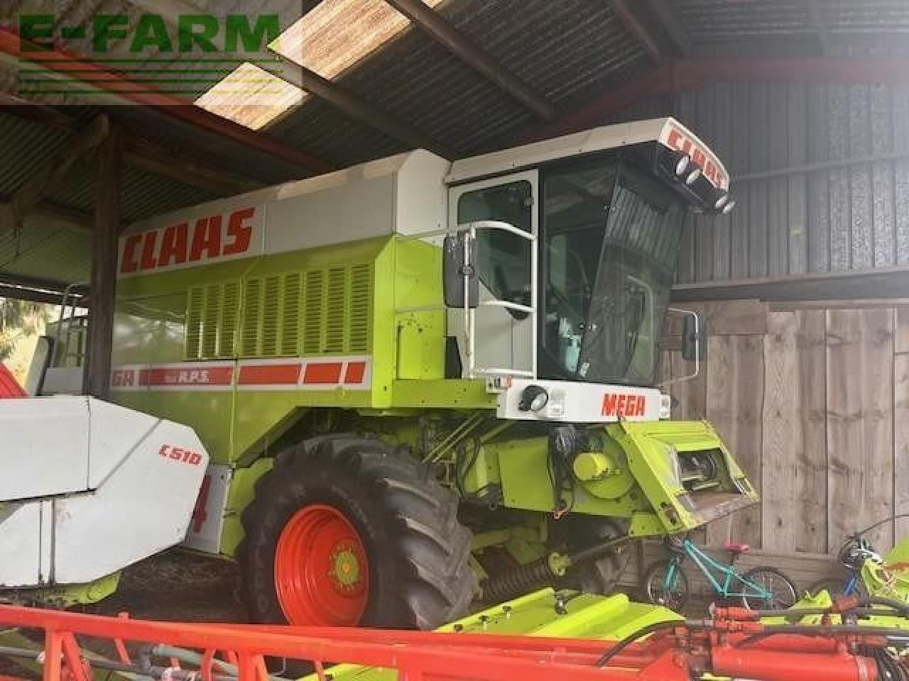 Mähdrescher типа CLAAS USED MEGA, Gebrauchtmaschine в PERTH (Фотография 2)