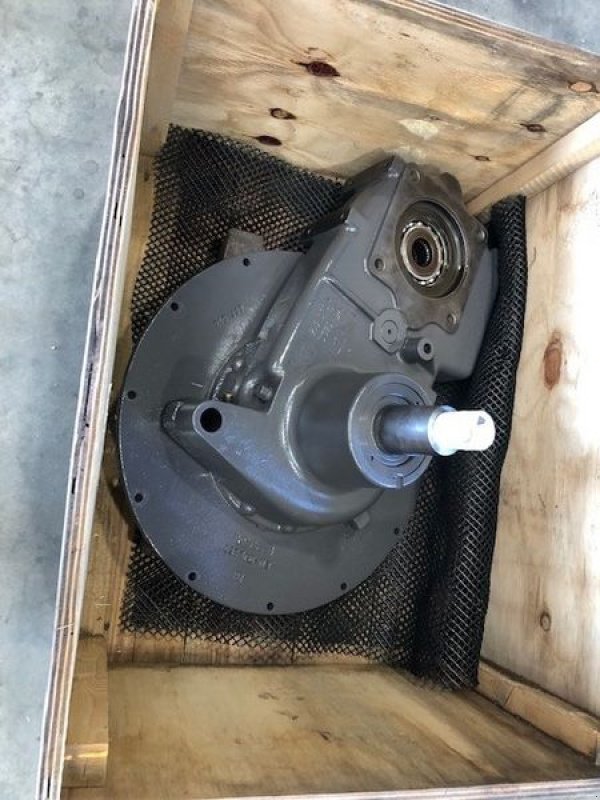 Mähdrescher of the type CLAAS Verteilergetriebe 0007755640 Lexion 570, Gebrauchtmaschine in Mistelbach (Picture 2)