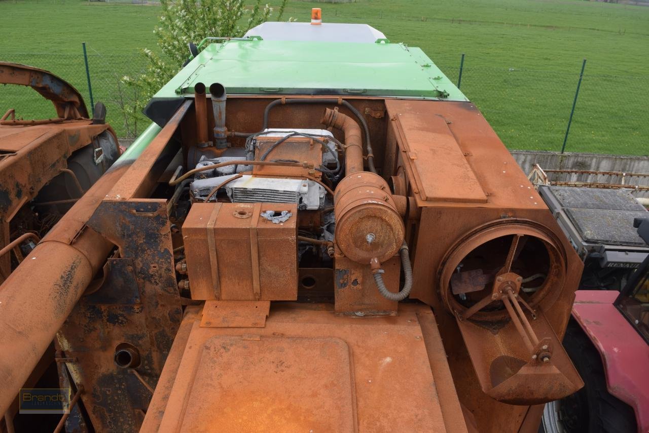 Mähdrescher типа Deutz-Fahr 4075 HTS TopL. *Brandschaden*, Gebrauchtmaschine в Oyten (Фотография 2)