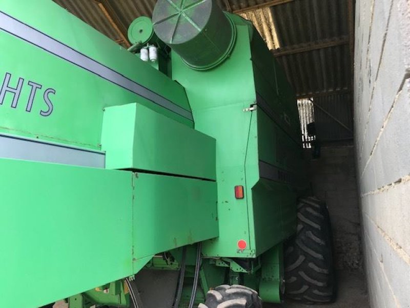 Mähdrescher of the type Deutz-Fahr 4080HTS, Gebrauchtmaschine in les hayons (Picture 5)