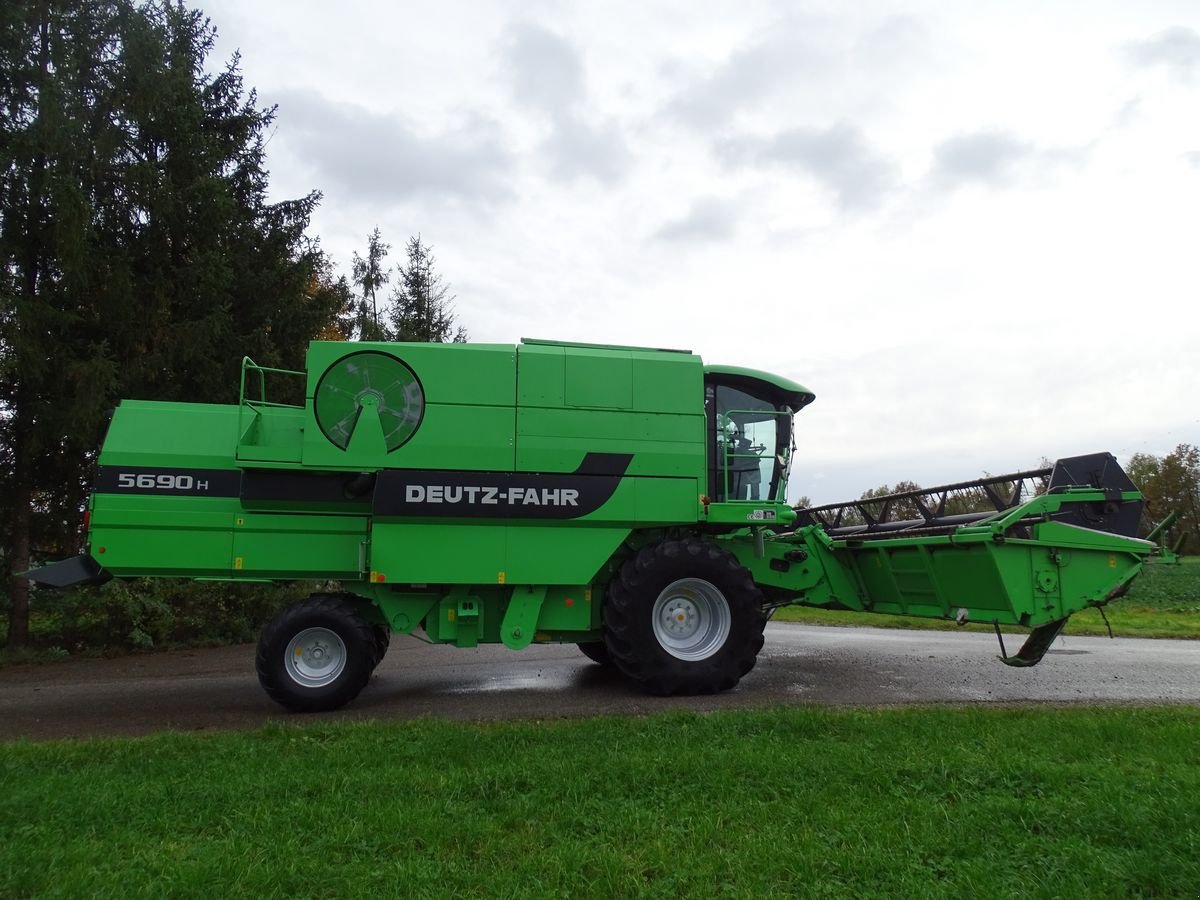 Mähdrescher tip Deutz-Fahr 5690 H, Gebrauchtmaschine in Burgkirchen (Poză 1)