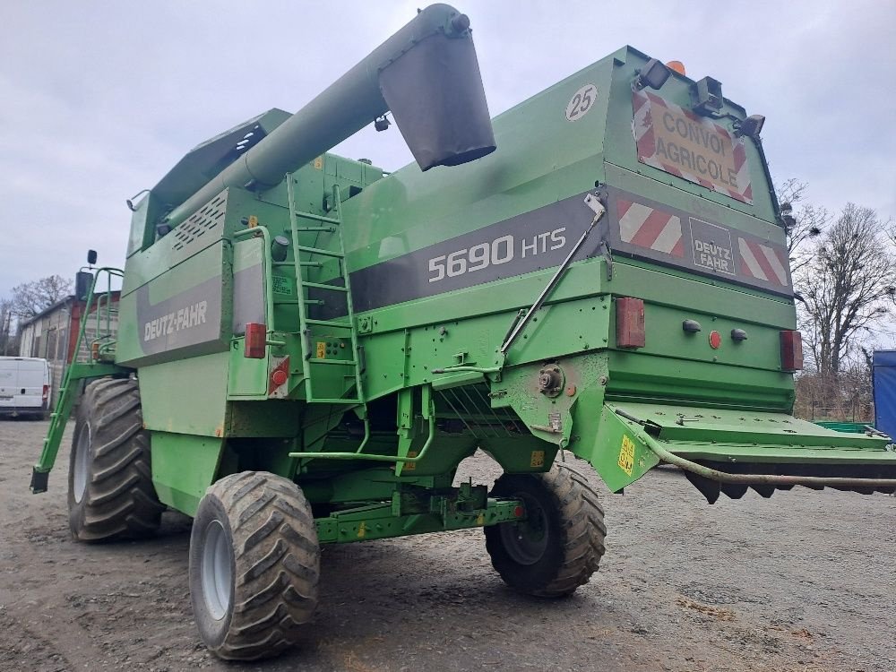 Mähdrescher του τύπου Deutz-Fahr 5690 HTS, Gebrauchtmaschine σε Savigny sur Braye (Φωτογραφία 3)