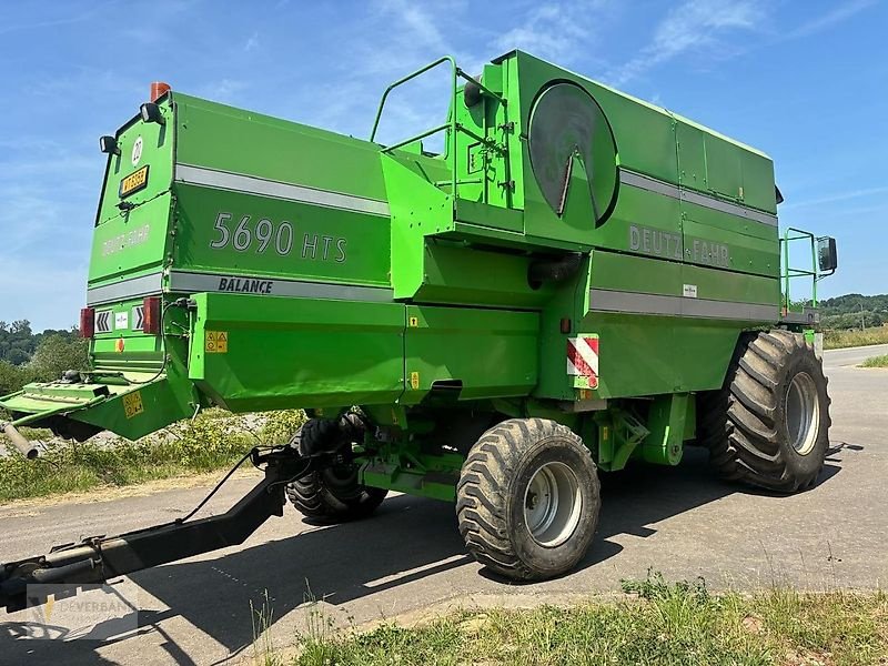 Mähdrescher of the type Deutz-Fahr 5690 HTS, Gebrauchtmaschine in Colmar-Berg (Picture 4)