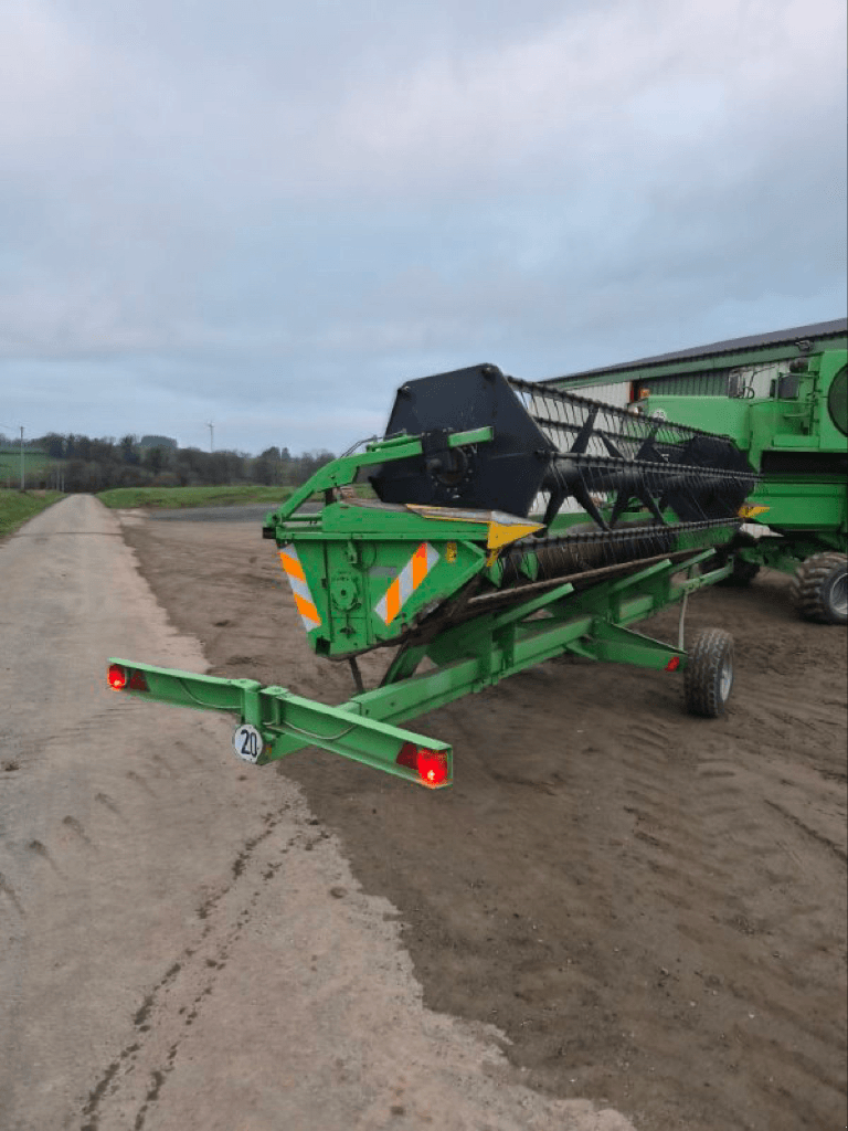 Mähdrescher typu Deutz-Fahr 5690 HTS, Gebrauchtmaschine w TREMEUR (Zdjęcie 5)