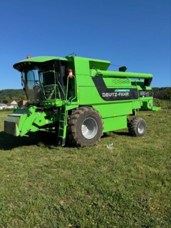 Mähdrescher des Typs Deutz-Fahr 5690 HTSB, Gebrauchtmaschine in BLESMES (Bild 1)
