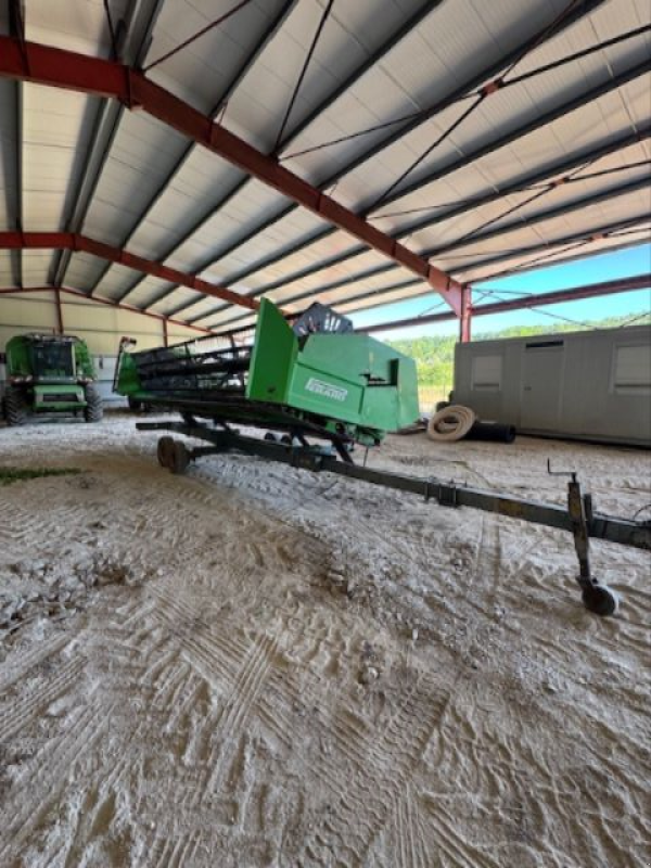 Mähdrescher des Typs Deutz-Fahr 5690 HTSB, Gebrauchtmaschine in BLESMES (Bild 8)