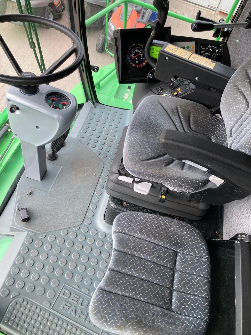 Mähdrescher of the type Deutz-Fahr 5690HTS, Gebrauchtmaschine in Stuhr (Picture 5)