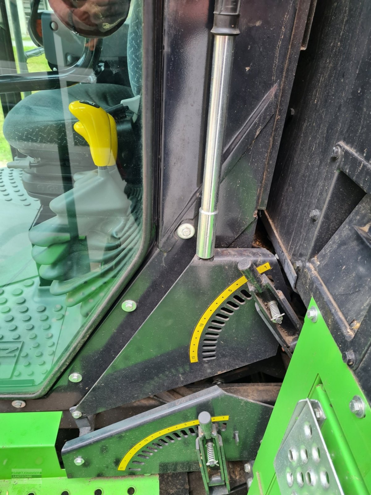 Mähdrescher of the type Deutz-Fahr 6040 HTS mit 4,8 m Schneidwerk, Gebrauchtmaschine in Diessen (Picture 24)