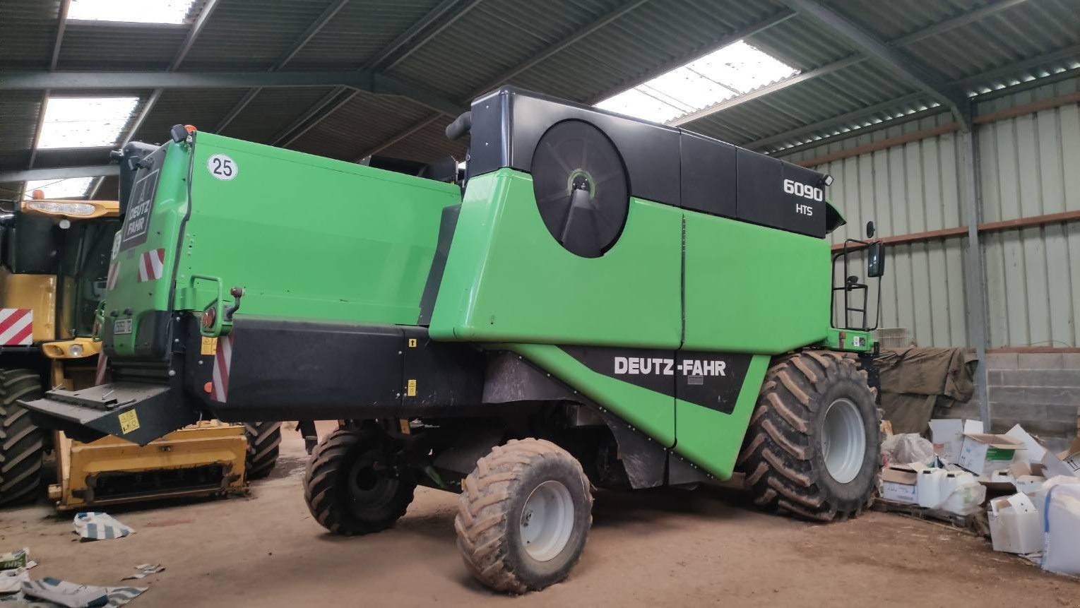 Mähdrescher typu Deutz-Fahr 6090 HTS, Gebrauchtmaschine v Le Horps (Obrázek 9)