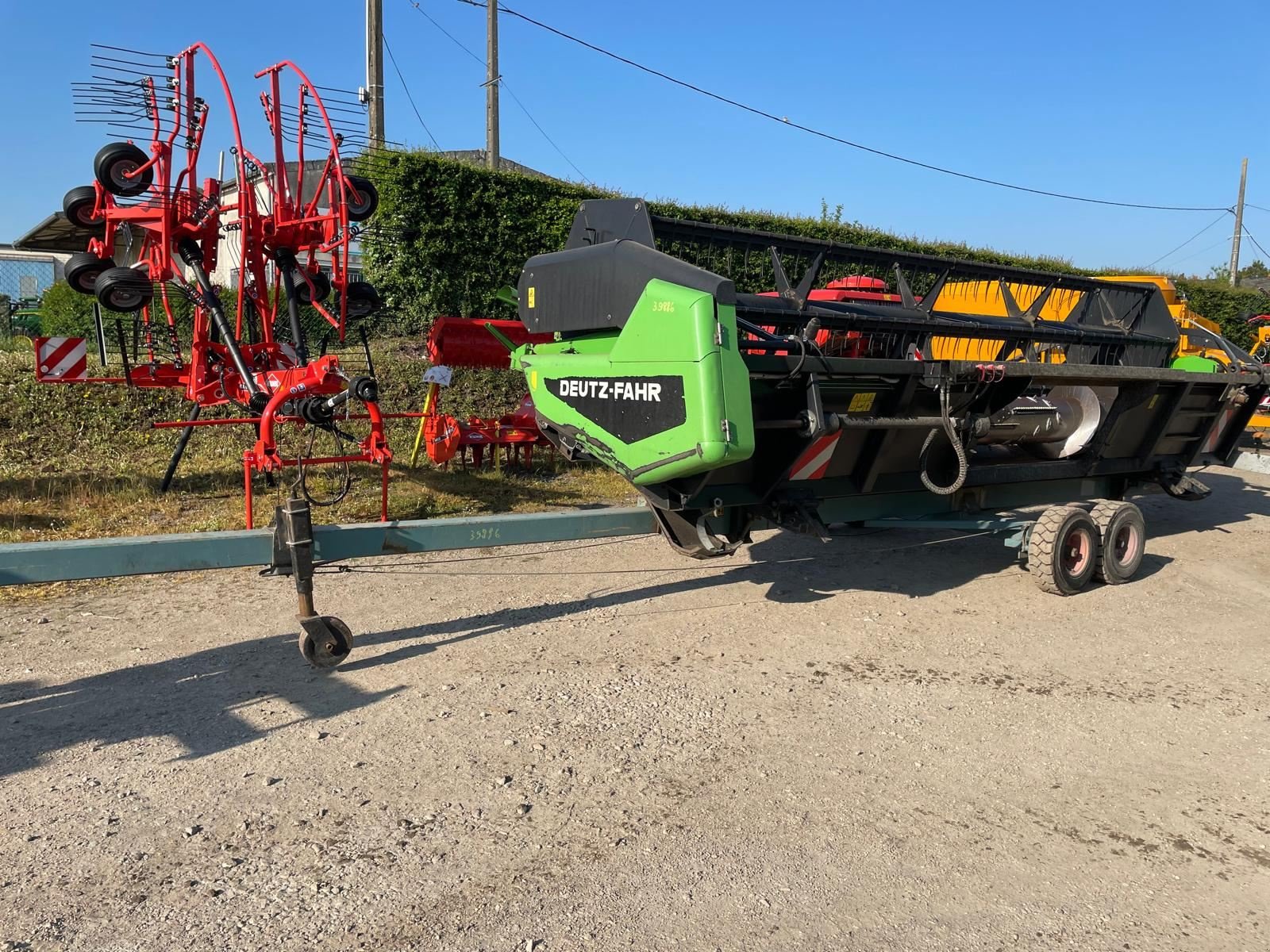 Mähdrescher des Typs Deutz-Fahr 6095 HTS, Gebrauchtmaschine in BOSC LE HARD (Bild 8)