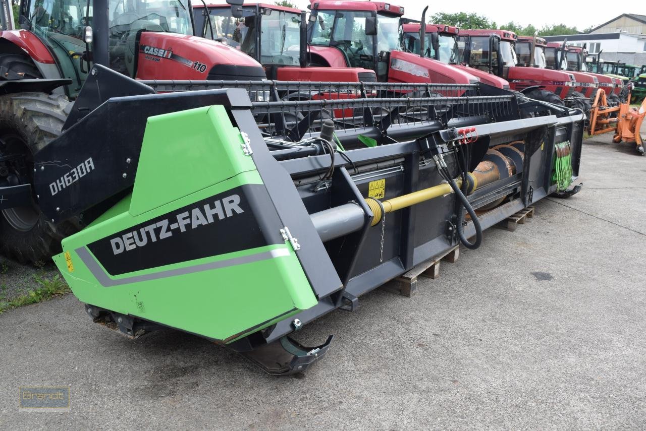 Mähdrescher del tipo Deutz-Fahr C 7205 TS, Gebrauchtmaschine In Oyten (Immagine 13)