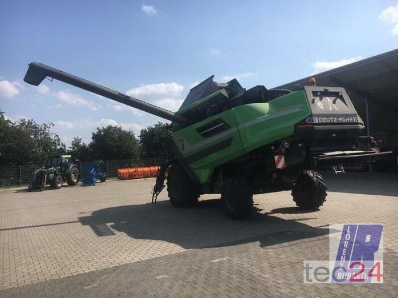 Mähdrescher of the type Deutz-Fahr C 9206 TSB, Gebrauchtmaschine in Anröchte-Altengeseke (Picture 4)