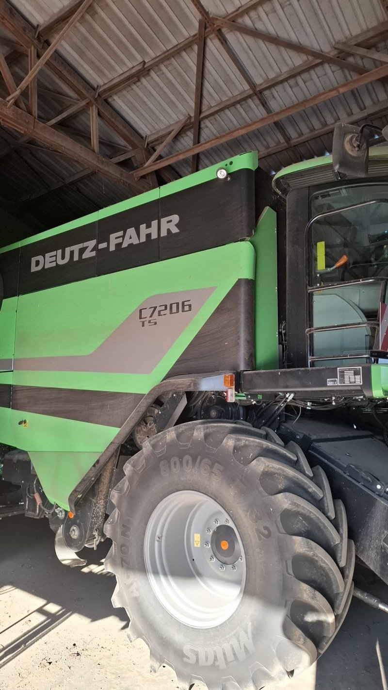 Mähdrescher типа Deutz-Fahr C7206 TS, Gebrauchtmaschine в Ebersbach (Фотография 1)