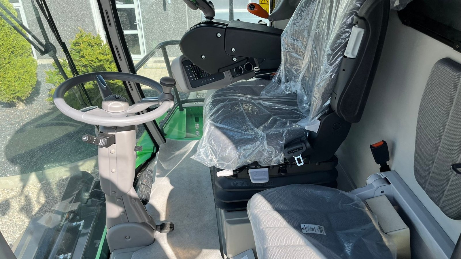 Mähdrescher типа Deutz-Fahr C7206 With 24feed - 7.2m header. New and unused Combine together with 7.2m header, Gebrauchtmaschine в Lintrup (Фотография 3)