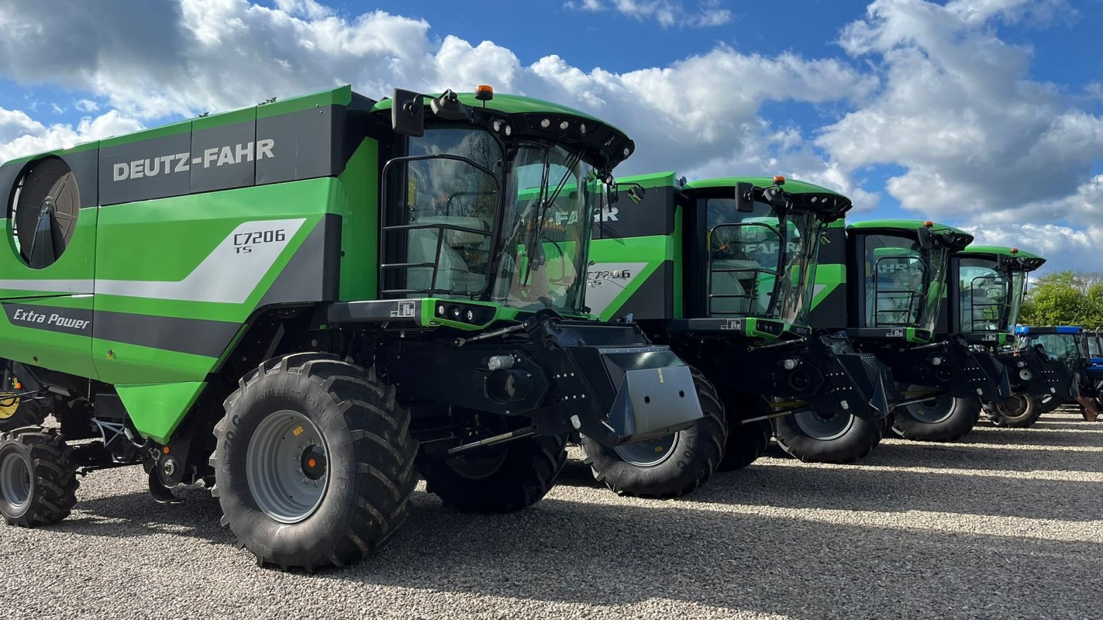 Mähdrescher tipa Deutz-Fahr C7206 With 24feed - 7.2m header. New and unused Combine together with 7.2m header, Gebrauchtmaschine u Lintrup (Slika 3)
