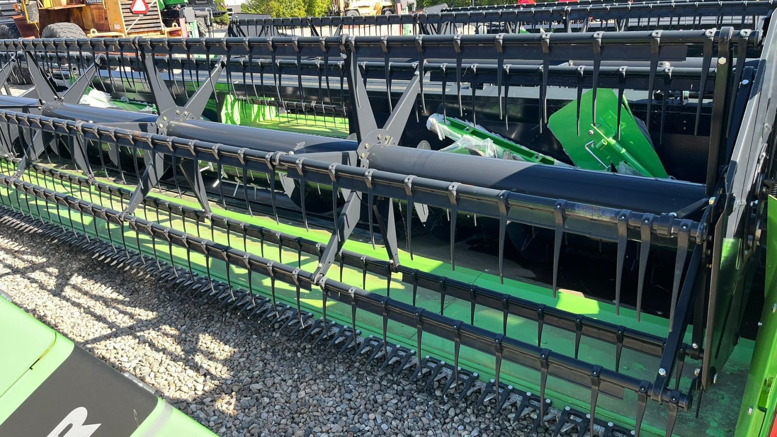 Mähdrescher of the type Deutz-Fahr C7206 With 24feed - 7.2m header. New and unused Combine together with 7.2m header, Gebrauchtmaschine in Lintrup (Picture 12)