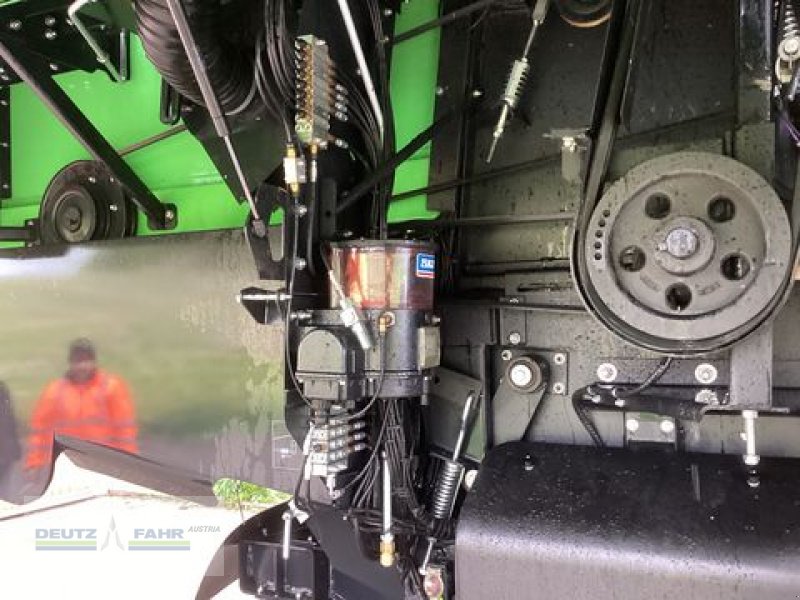 Mähdrescher Türe ait Deutz-Fahr Deutz C7206TSB, Gebrauchtmaschine içinde Wien (resim 7)