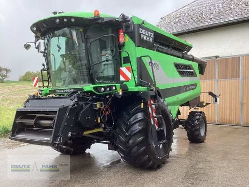 Mähdrescher Türe ait Deutz-Fahr Deutz C7206TSB, Gebrauchtmaschine içinde Wien (resim 2)