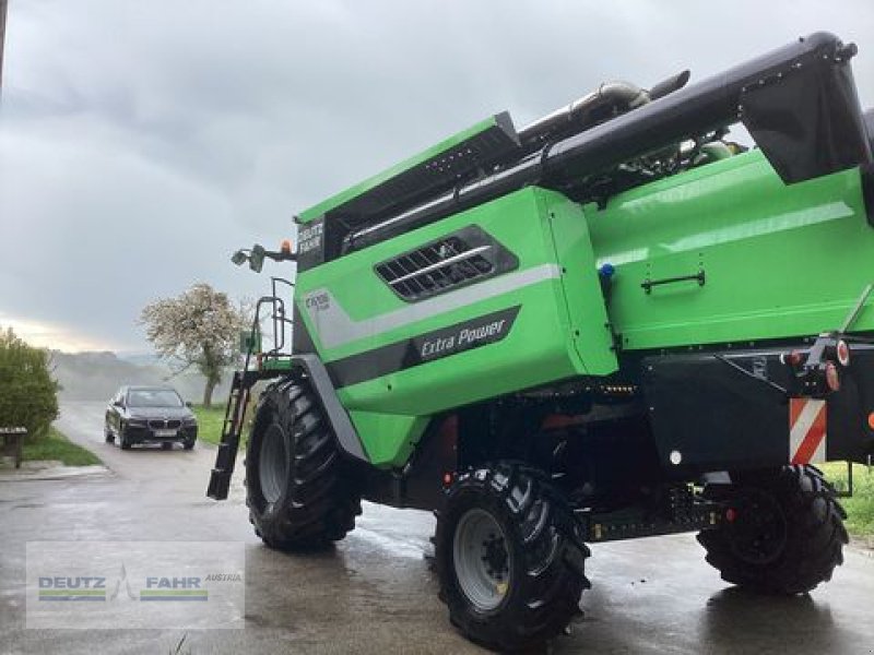 Mähdrescher Türe ait Deutz-Fahr Deutz C7206TSB, Gebrauchtmaschine içinde Wien (resim 3)