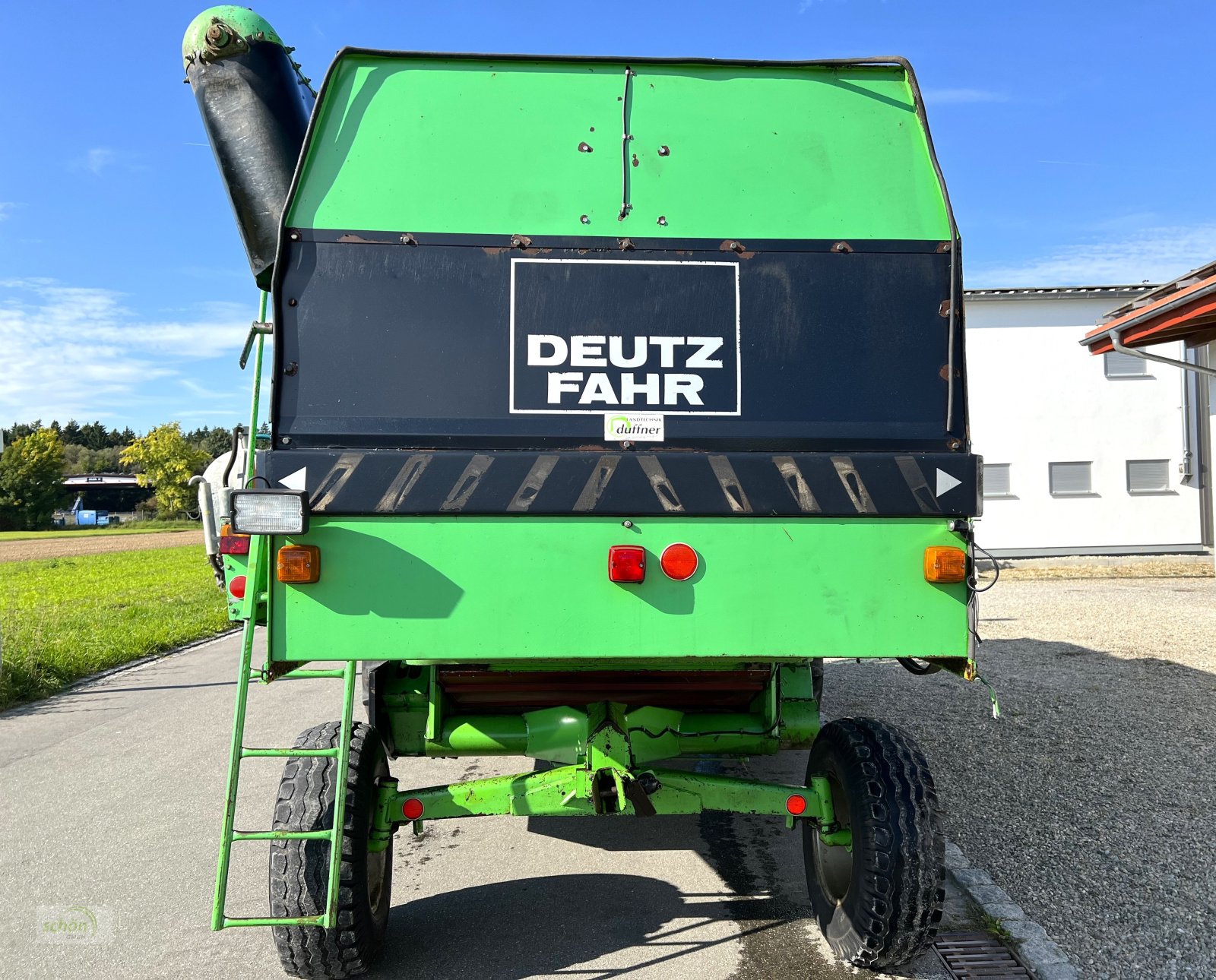 Mähdrescher typu Deutz-Fahr M 36.10 mit 4,2 Meter Schneidwerk und Schneidwerkswagen, Gebrauchtmaschine v Burgrieden (Obrázek 7)