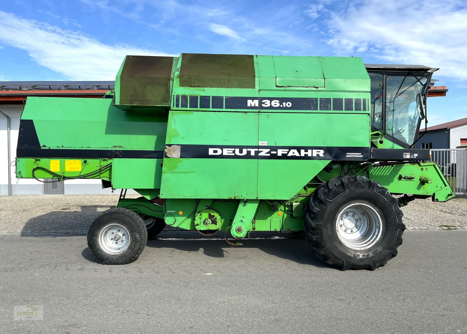 Mähdrescher του τύπου Deutz-Fahr M 36.10 mit 4,2 Meter Schneidwerk und Schneidwerkswagen, Gebrauchtmaschine σε Burgrieden (Φωτογραφία 8)