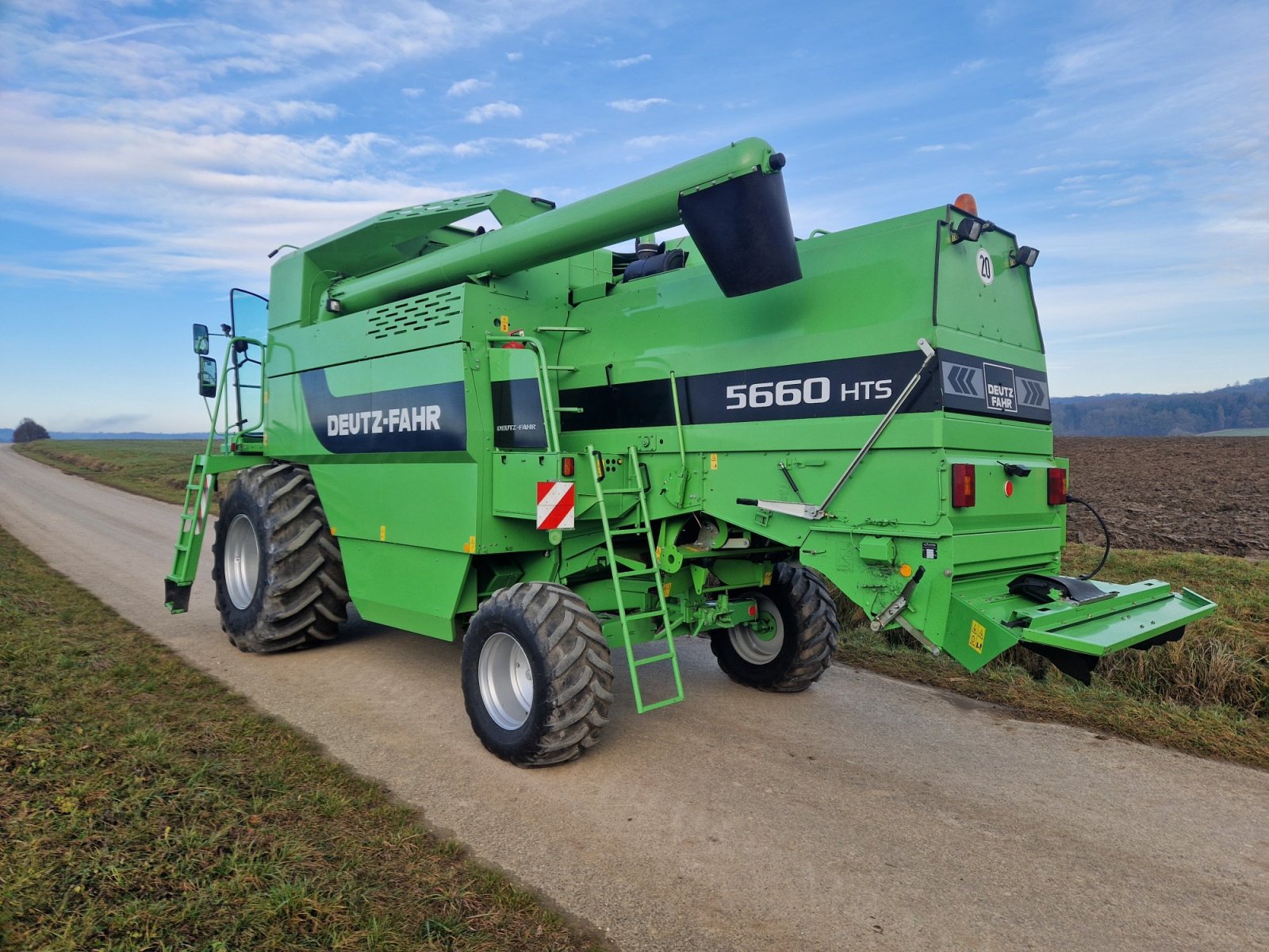 Mähdrescher des Typs Deutz-Fahr Topliner 5660 HTS Balance, Gebrauchtmaschine in Finningen (Bild 3)