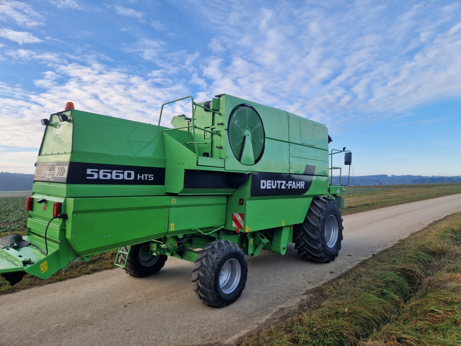 Mähdrescher des Typs Deutz-Fahr Topliner 5660 HTS Balance, Gebrauchtmaschine in Finningen (Bild 5)