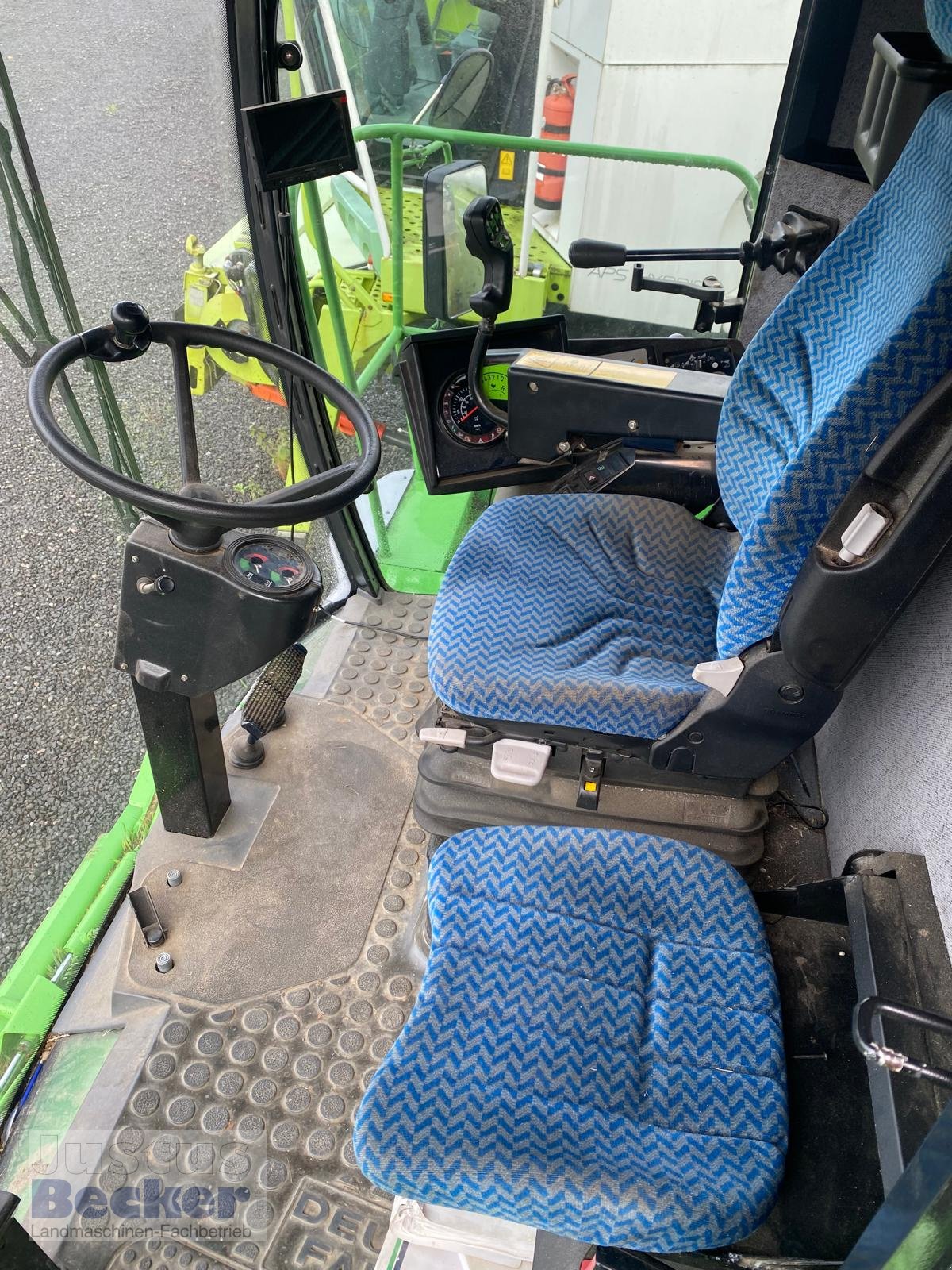 Mähdrescher of the type Deutz-Fahr Topliner 5660 HTS, Gebrauchtmaschine in Weimar-Niederwalgern (Picture 9)