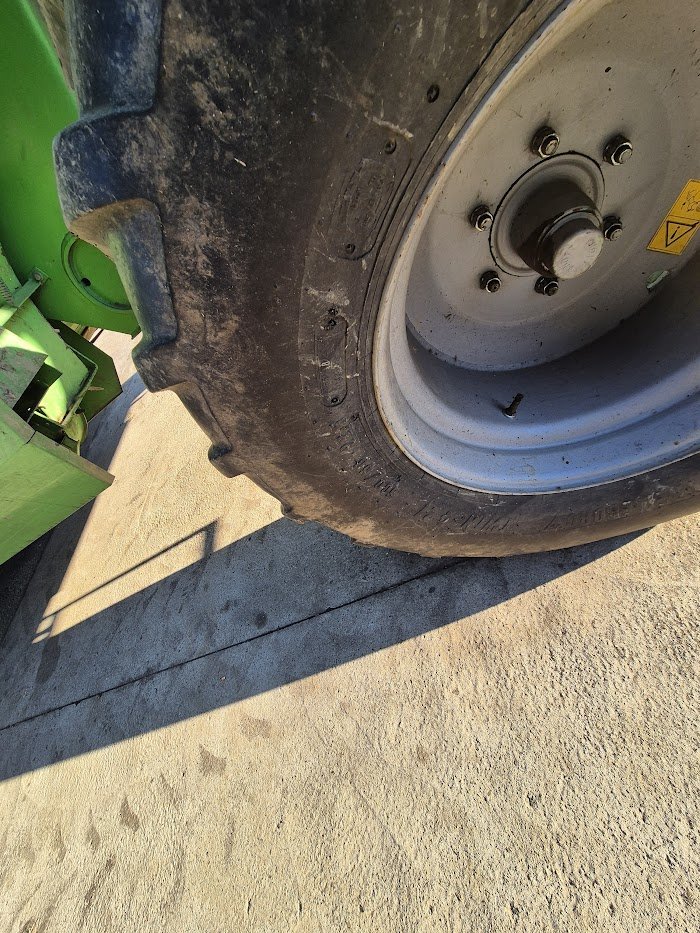 Mähdrescher of the type Deutz-Fahr Topliner 5690 HTS, Gebrauchtmaschine in Naklo (Picture 5)