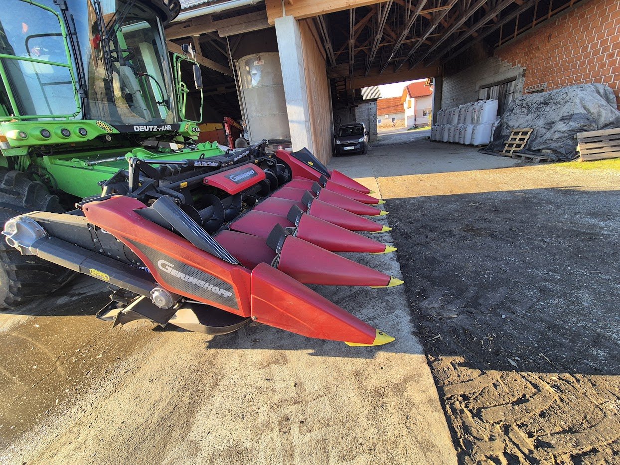 Mähdrescher of the type Deutz-Fahr Topliner 5690 HTS, Gebrauchtmaschine in Naklo (Picture 12)