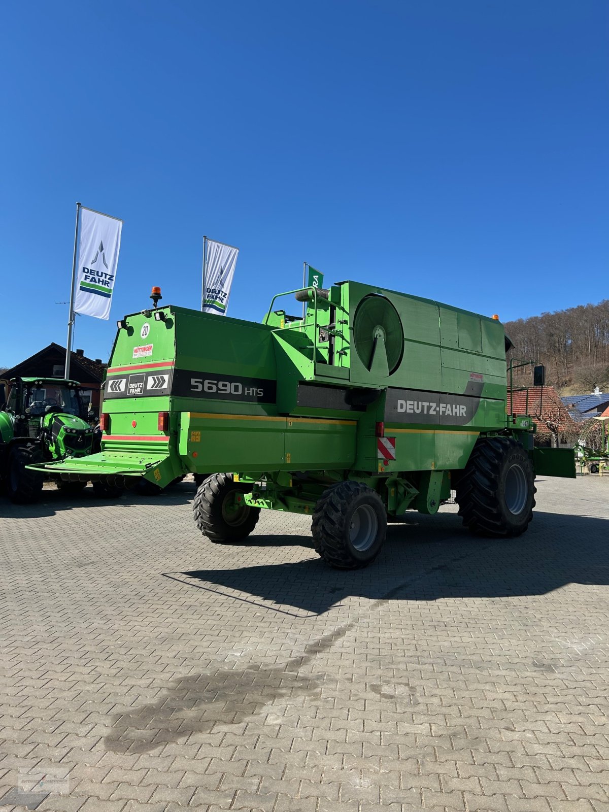Mähdrescher des Typs Deutz-Fahr Topliner 5690 HTS, Gebrauchtmaschine in Treuchtlingen (Bild 4)